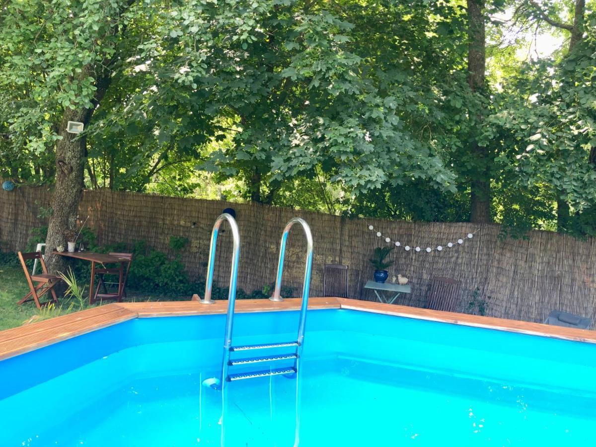 Les Glycines De Bougy Bed & Breakfast Dış mekan fotoğraf