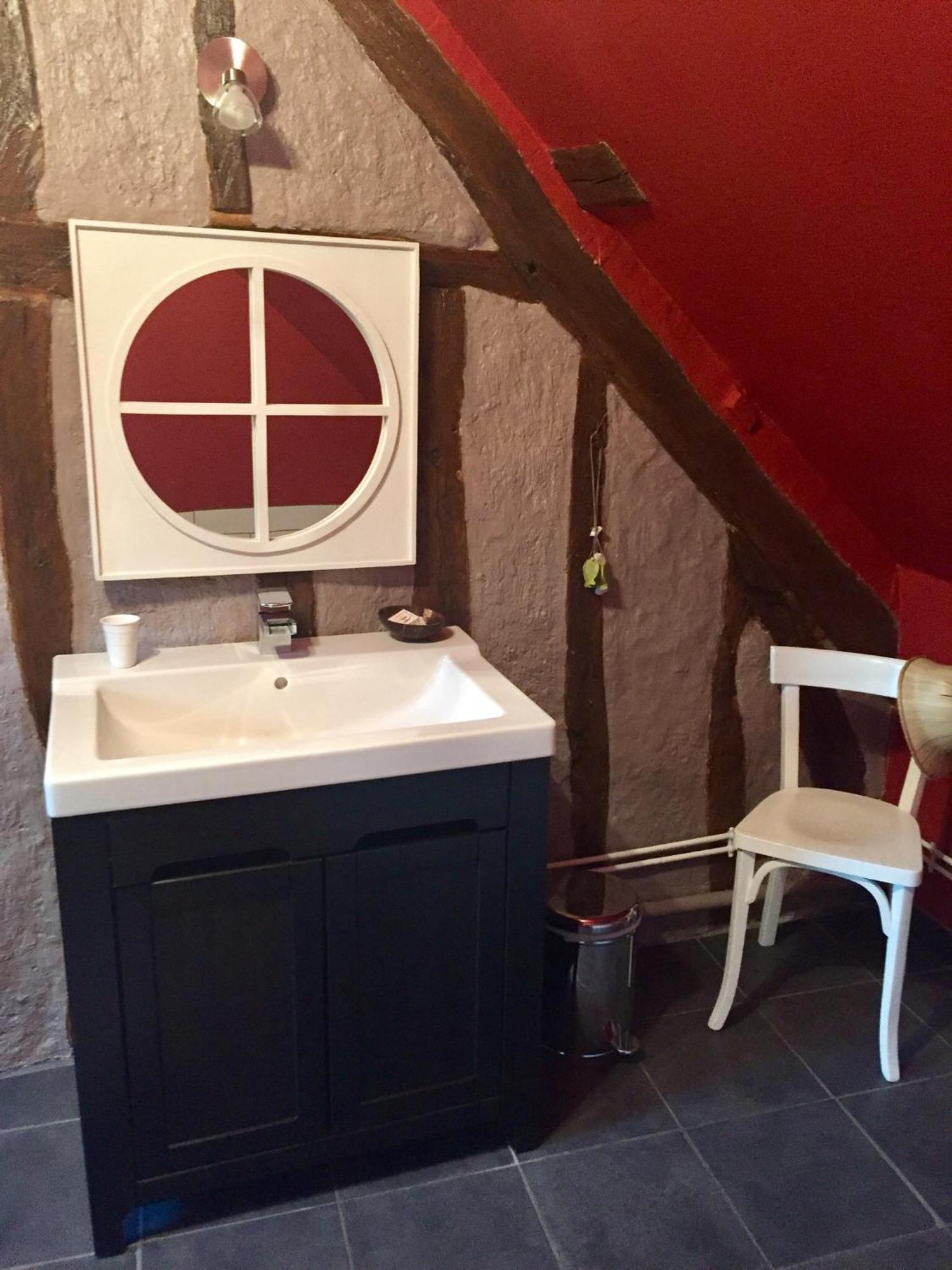 Les Glycines De Bougy Bed & Breakfast Dış mekan fotoğraf